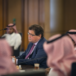 (اعتدال) يستقبل وفد من السفارة البريطانية لدى السعودية