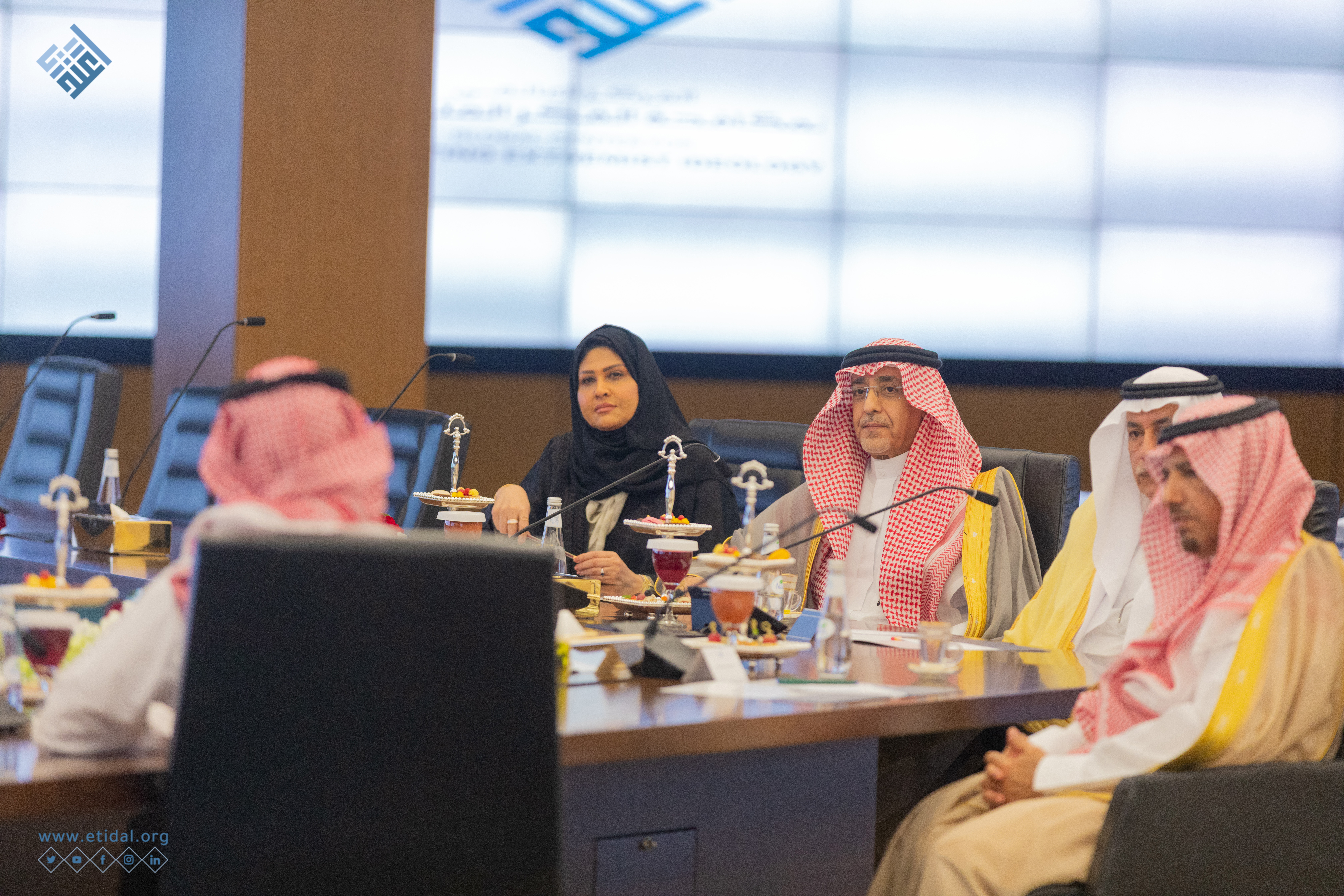 (اعتدال) يستقبل وفدًا من مجلس الشورى السعودي